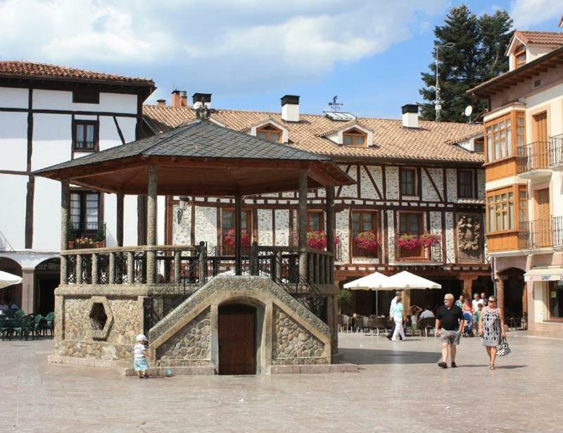 Dúplex con jardín en Ezcaray Exterior foto